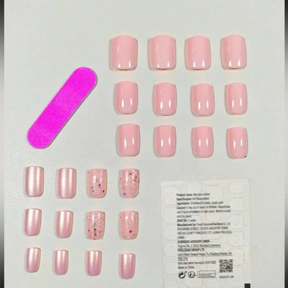 Peachy Pink Short Press On Nails ๐
๐ - Picture 2 of 3